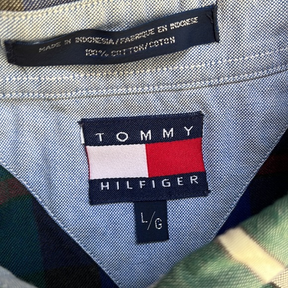 Tommy Hilfiger Short Sleeve Button Down Shirts Vintage Crest Logo - Two … - Picture 6 of 7
